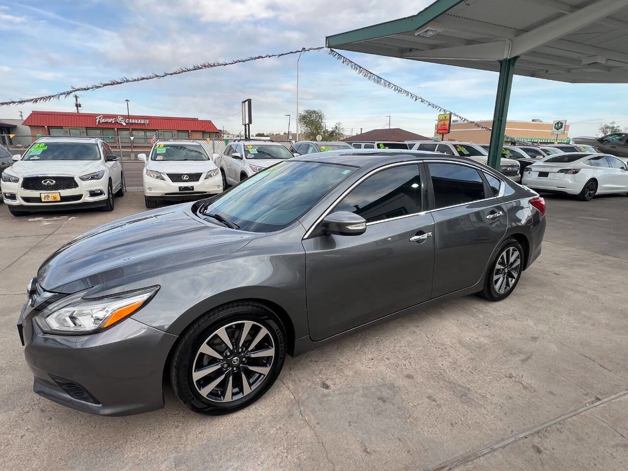Used 2017 Nissan Altima 2.5 SL w/ Moonroof Package FWD image 20