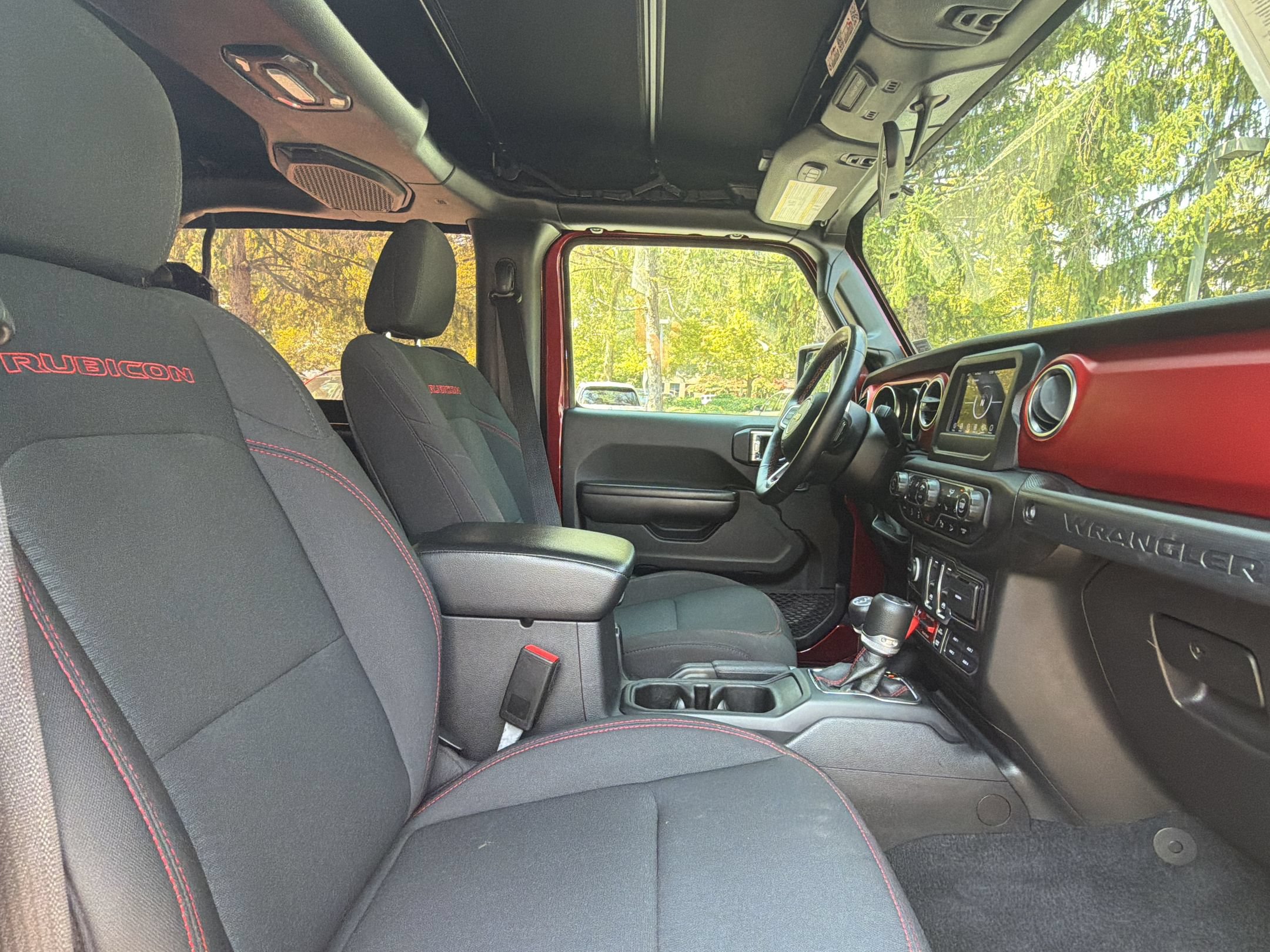 Used 2021 Jeep Wrangler Rubicon w/ Safety Group AWD/4WD image 19