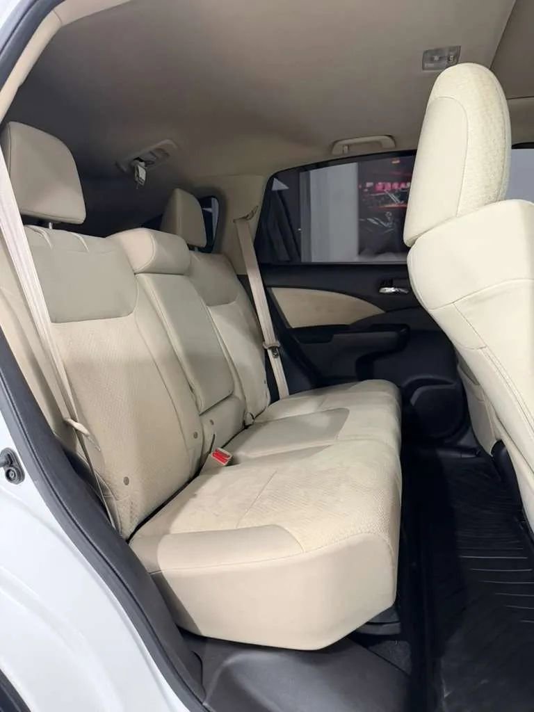 Used 2016 Honda CR-V EX image 10