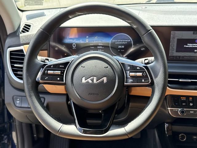 Used 2024 Kia Seltos SX w/ SX Sunroof Package AWD/4WD image 19