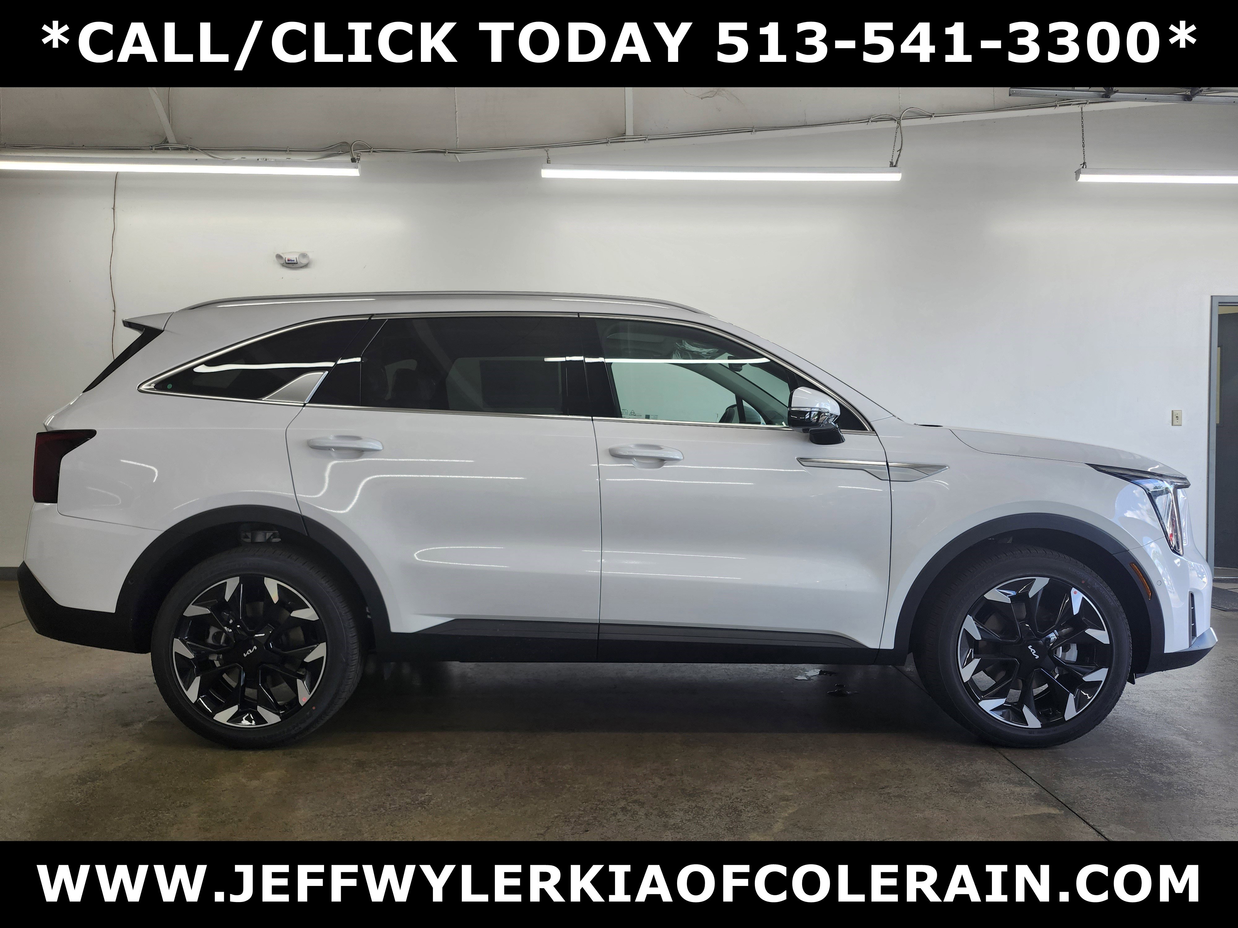 New 2025 Kia Sorento SX image 2