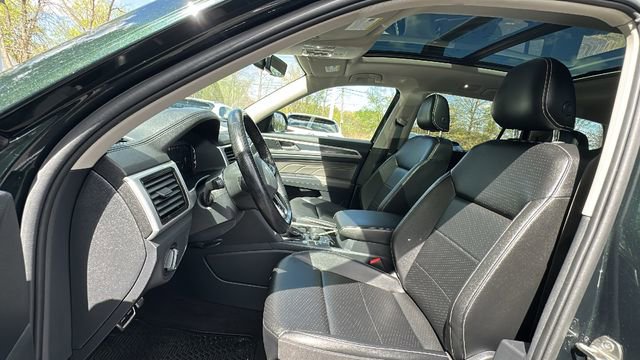 Used 2021 Volkswagen Atlas SEL R-Line w/ Atlas Adventure Package AWD/4WD image 22