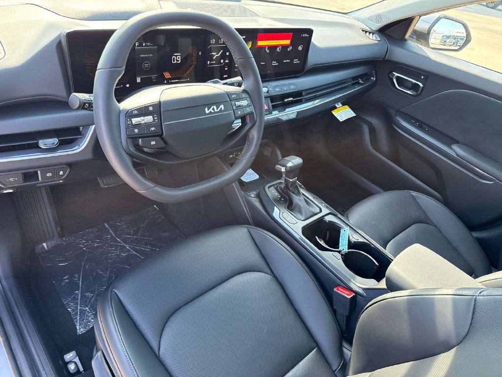 New 2026 Kia K4 EX FWD image 19