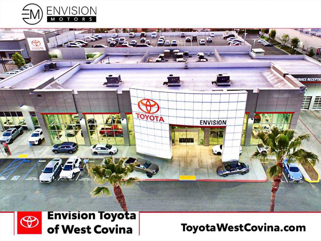 Used 2027 Toyota Land Cruiser AWD/4WD image 43