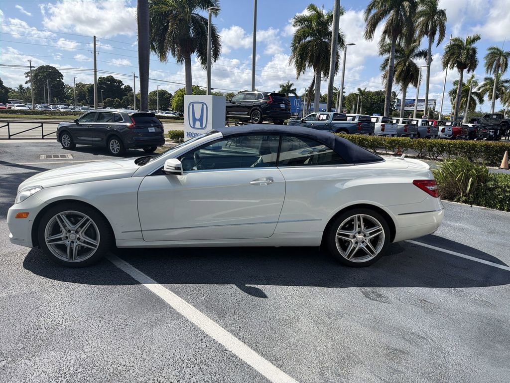 Used 2011 Mercedes-Benz E 350 Cabriolet image 5