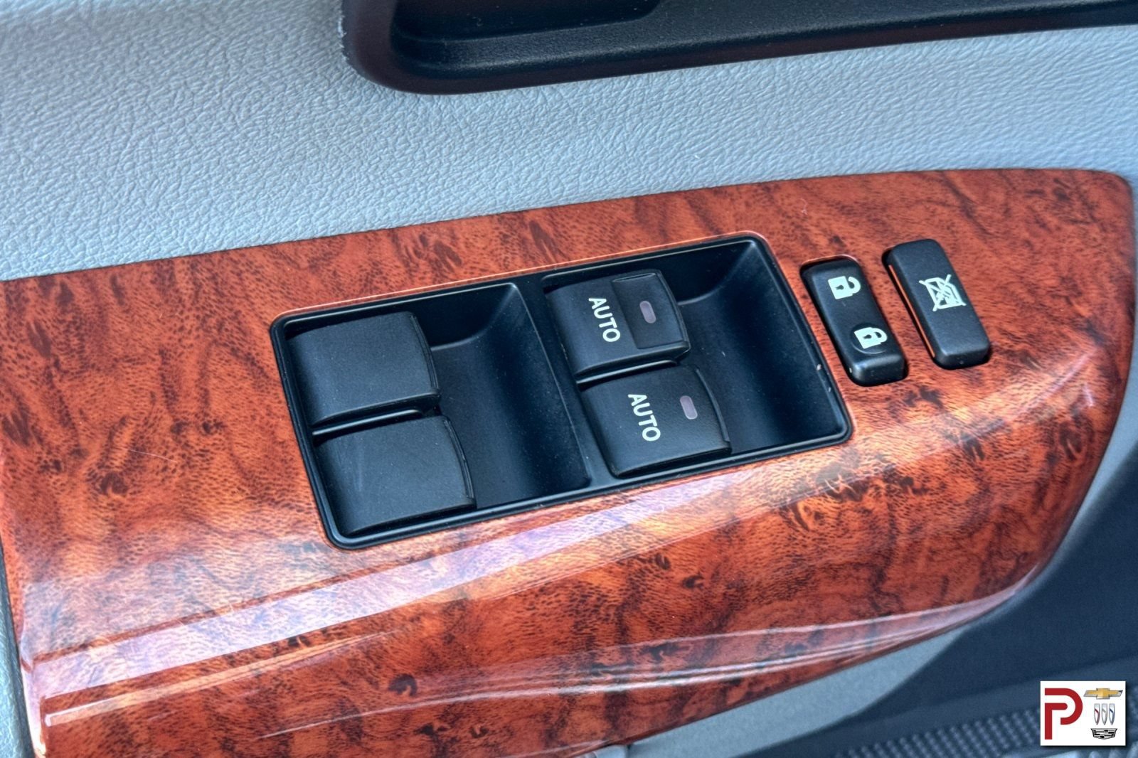 Used 2019 Toyota Sequoia Platinum AWD/4WD image 12