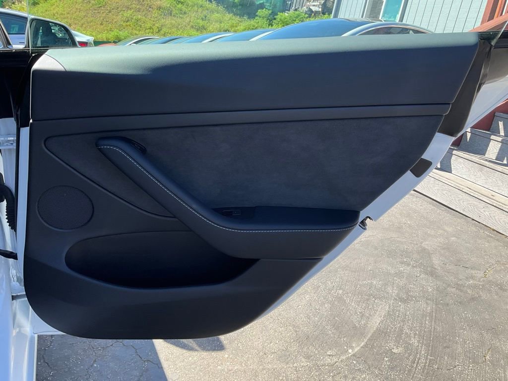 Used 2023 Tesla Model 3 Standard Range image 60