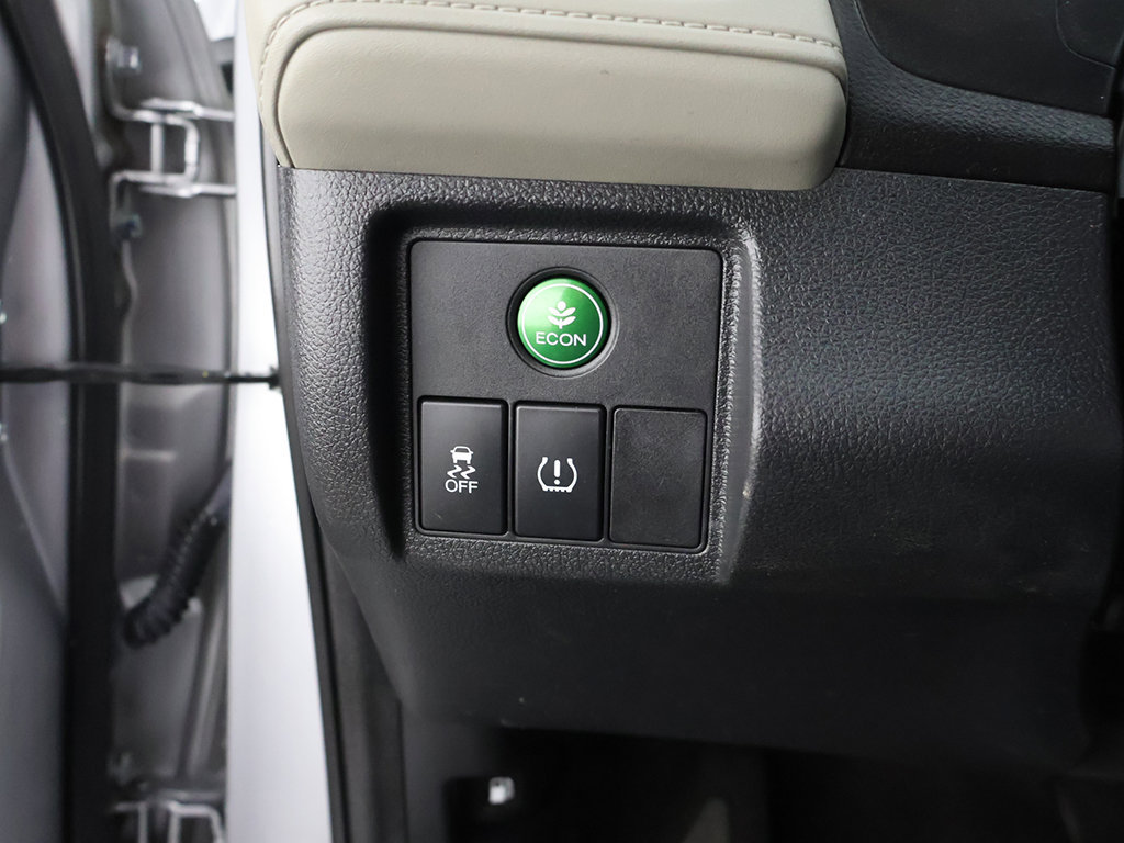 Used 2022 Honda HR-V LX image 33