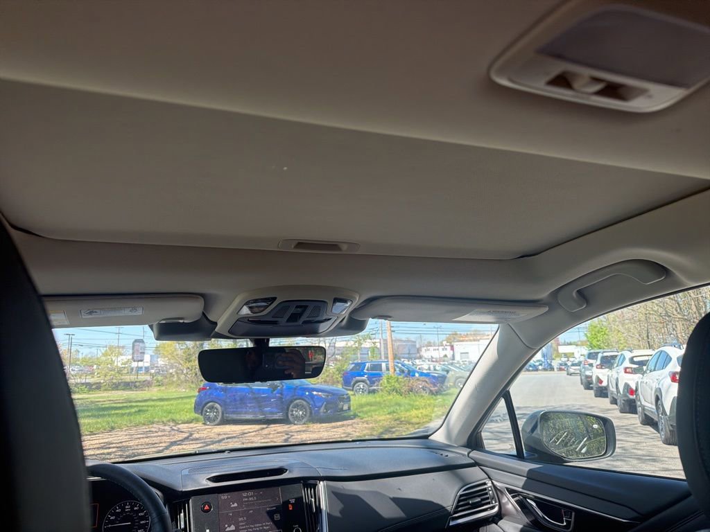 Certified 2025 Subaru Outback Limited image 16