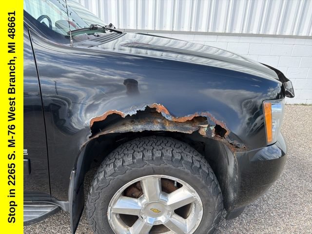 Used 2013 Chevrolet Avalanche LT AWD/4WD image 37