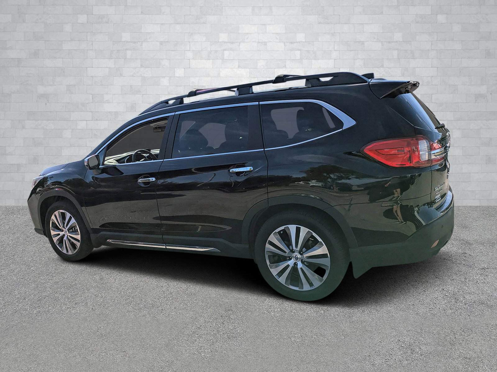 Used 2020 Subaru Ascent Touring image 7