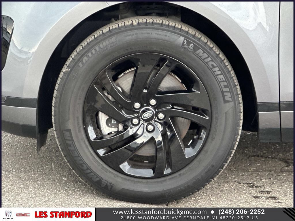 Used 2025 Land Rover Range Rover Evoque S AWD/4WD image 10