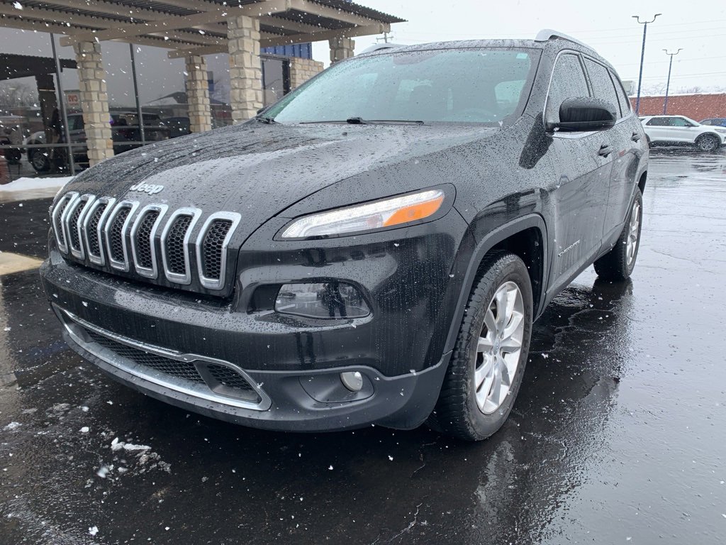 Used 2015 Jeep Cherokee Limited w/ Luxury Group image 7