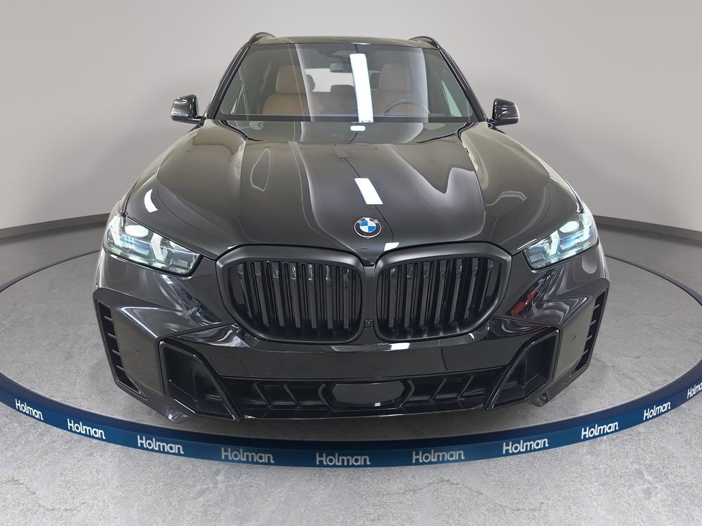 Used 2024 BMW X5 xDrive40i w/ Executive Package image 3