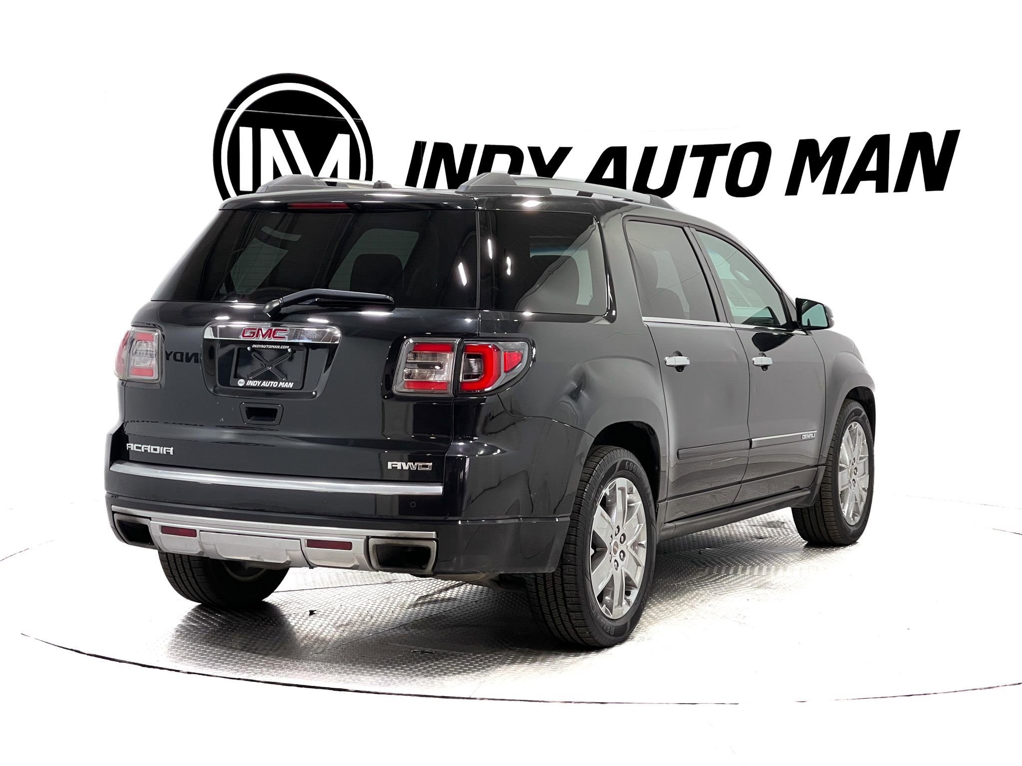 Used 2013 GMC Acadia Denali AWD/4WD image 4