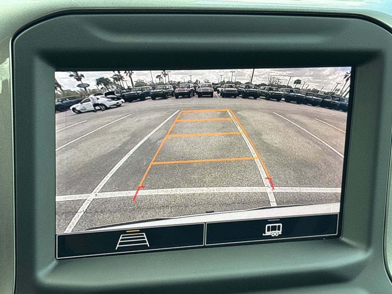 Used 2024 Chevrolet Silverado 1500 Custom image 21