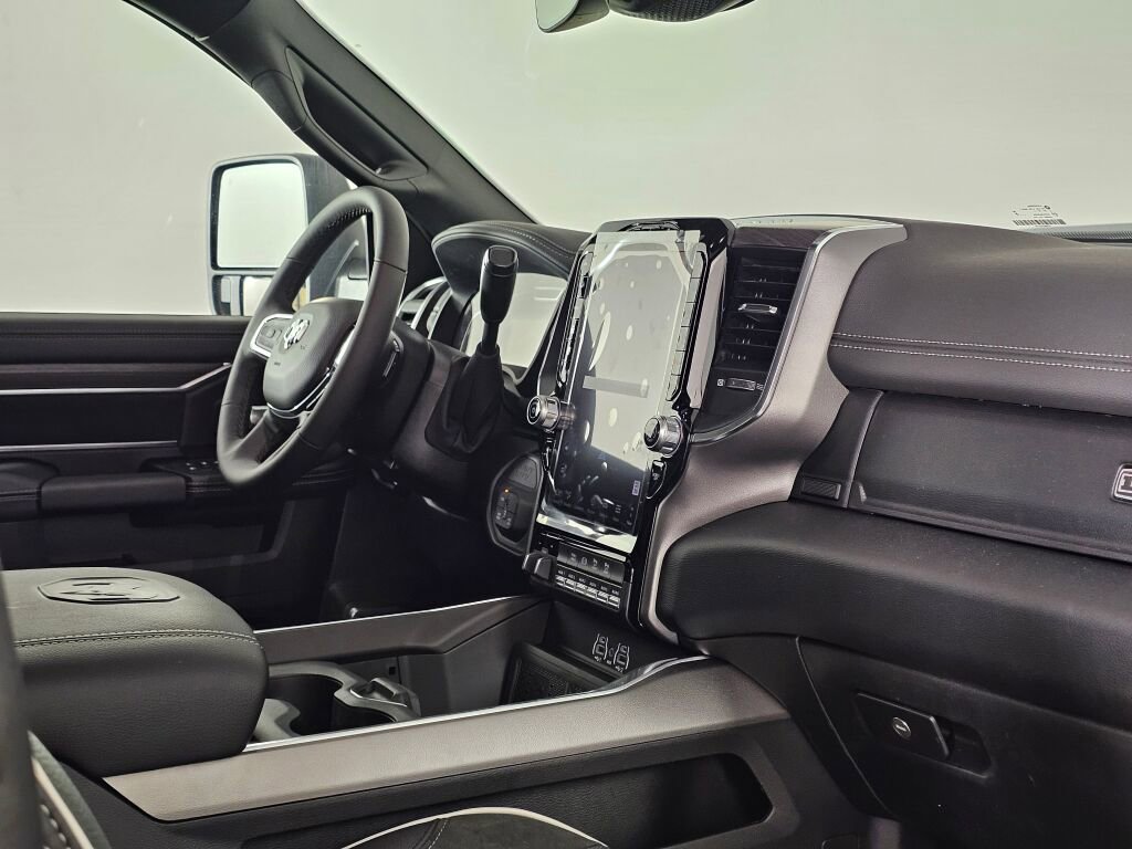 New 2026 RAM 3500 Laramie w/ Night Edition AWD/4WD image 40
