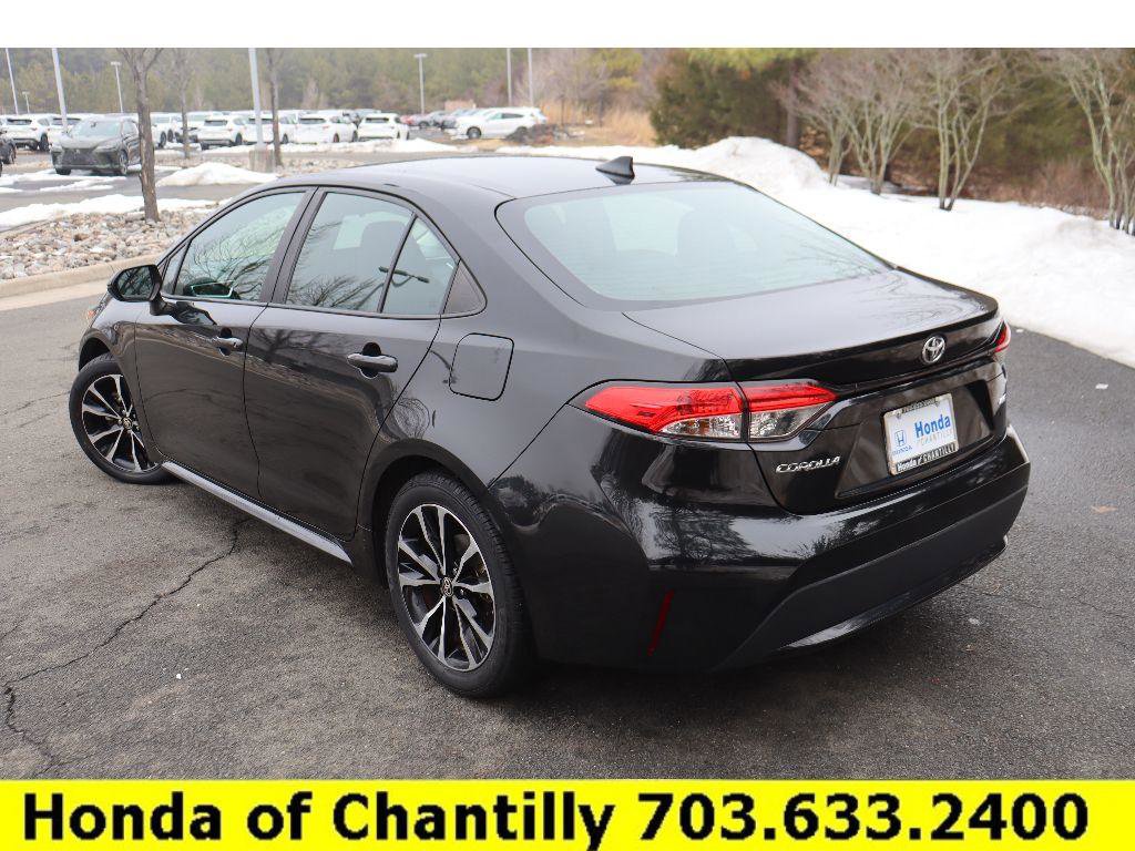 Used 2020 Toyota Corolla LE image 5