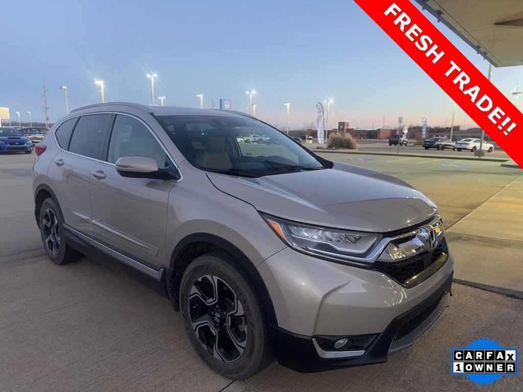 Used 2018 Honda CR-V Touring image 1