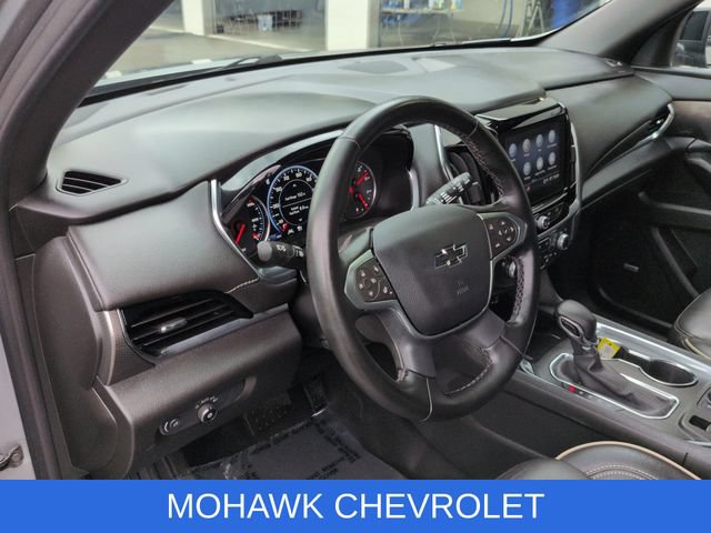Used 2024 Chevrolet Traverse Premier w/ Redline Edition AWD/4WD image 10