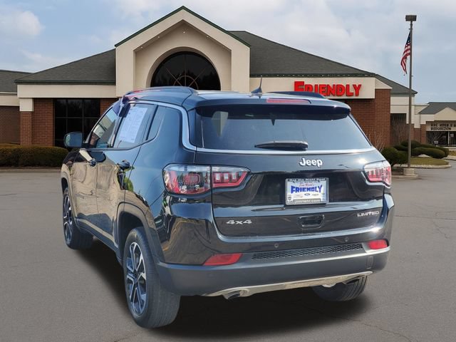 Used 2023 Jeep Compass Limited AWD/4WD image 3