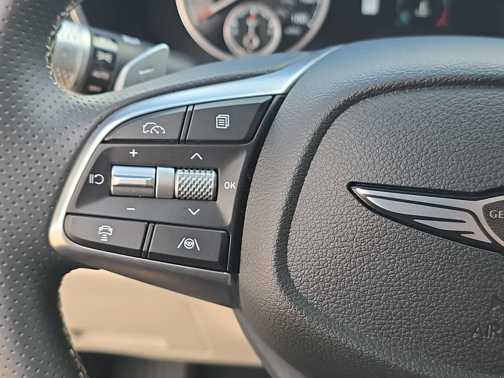 Used 2026 Genesis G70 2.5T image 16