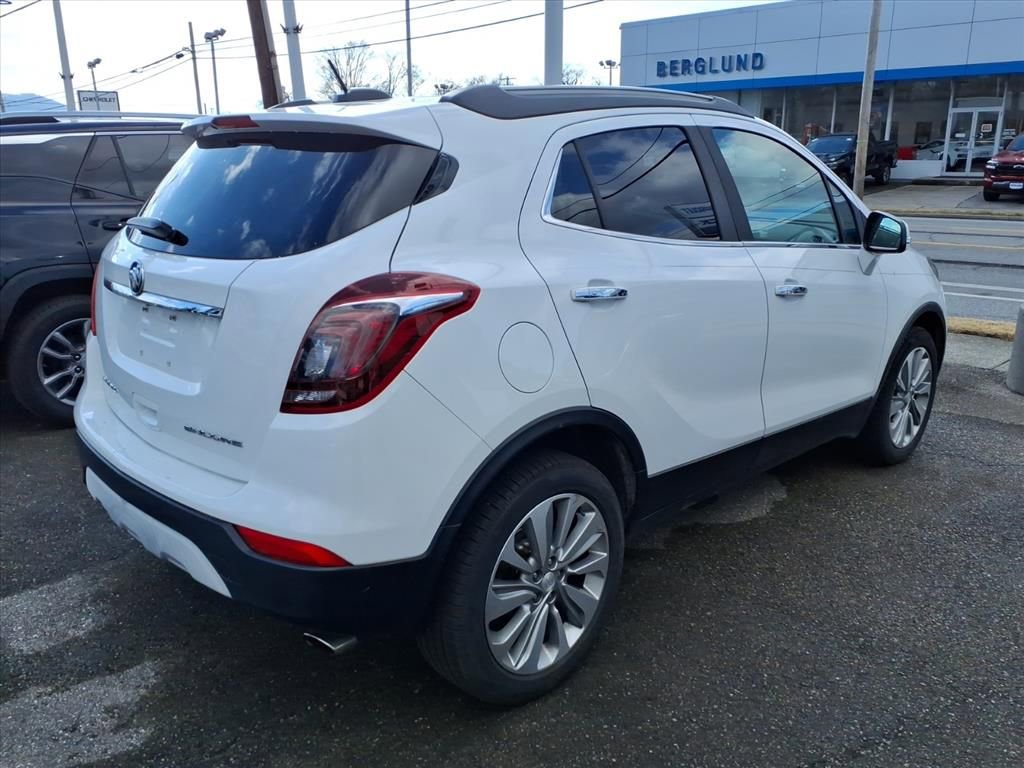 Used 2017 Buick Encore Preferred image 4