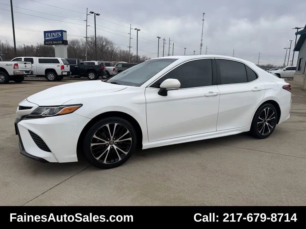 Used 2019 Toyota Camry SE image 6