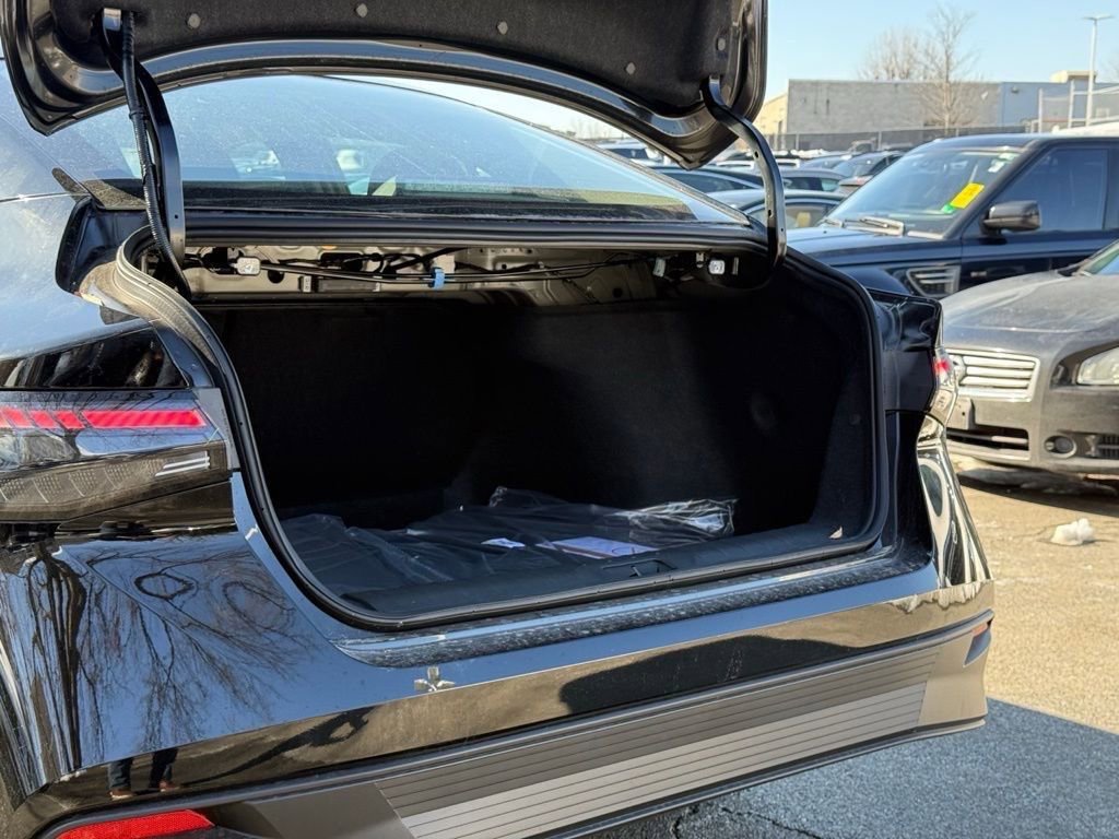 New 2026 Nissan Sentra SV w/ SV Convenience Package image 21