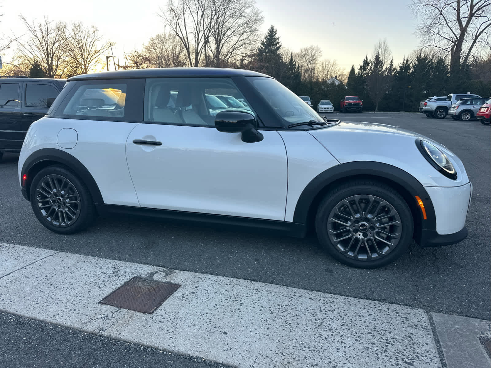 Certified 2025 MINI Cooper 2-Door Hardtop image 6
