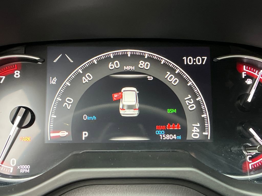 Used 2024 Toyota RAV4 XLE w/ Convenience Package image 15