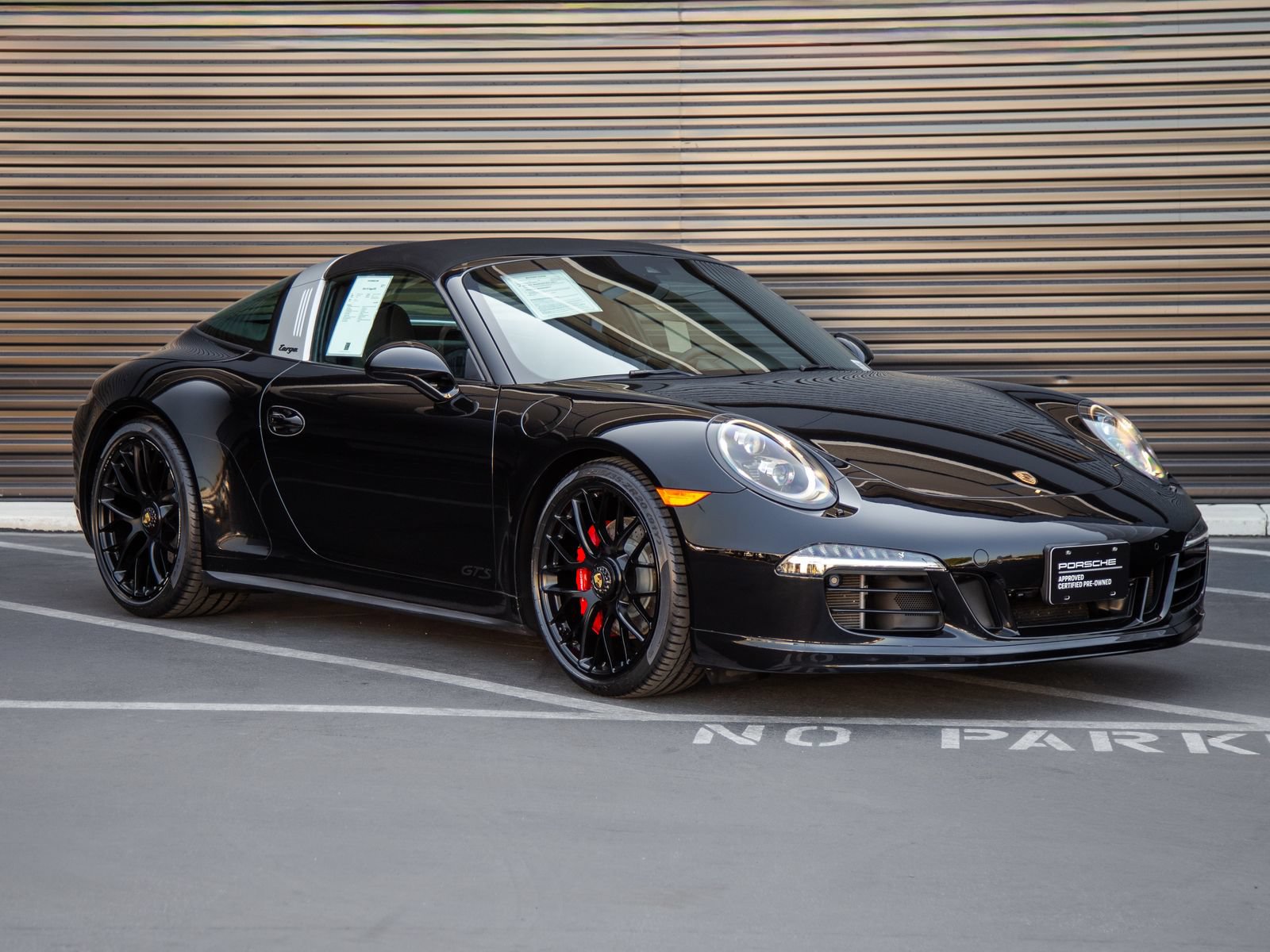 Certified 2016 Porsche 911 Targa 4 GTS AWD/4WD image 9