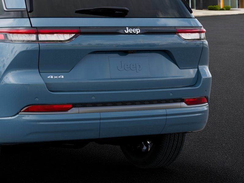 New 2026 Jeep Grand Cherokee Limited AWD/4WD image 13