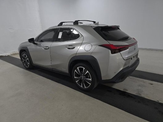 Used 2022 Lexus UX 250h w/ Accessory Package (Z2) image 6