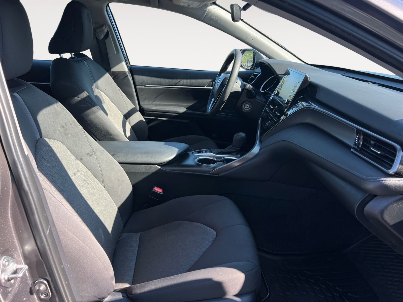 Used 2023 Toyota Camry LE image 15