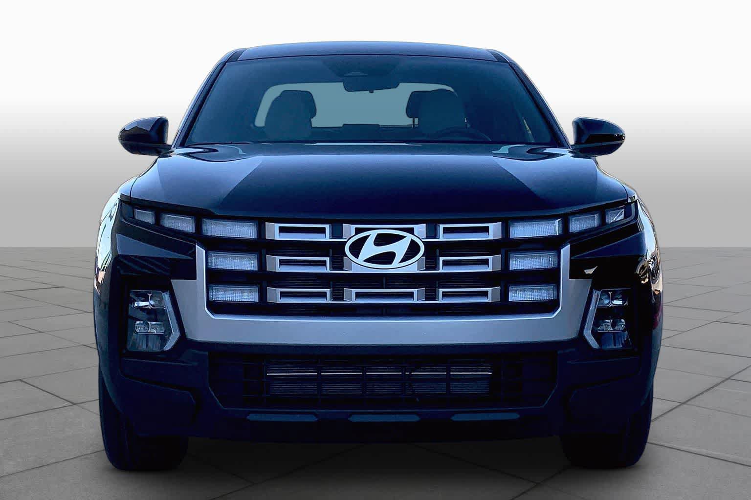 New 2027 Hyundai Santa Cruz SE AWD/4WD image 3
