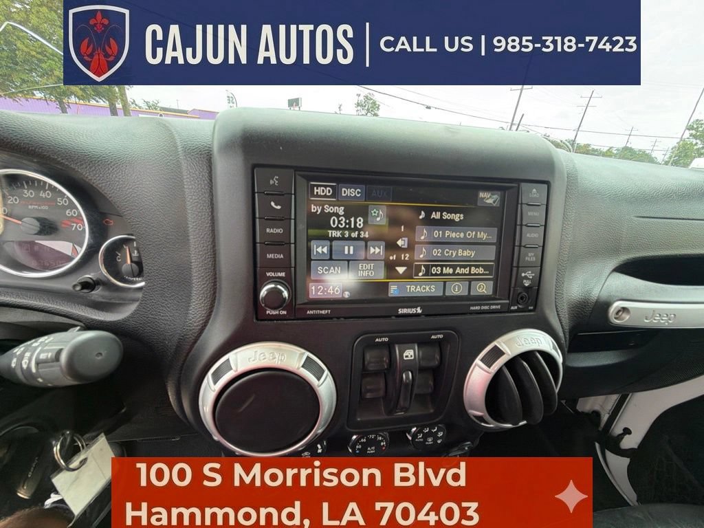 Used 2017 Jeep Wrangler Unlimited Rubicon AWD/4WD image 31