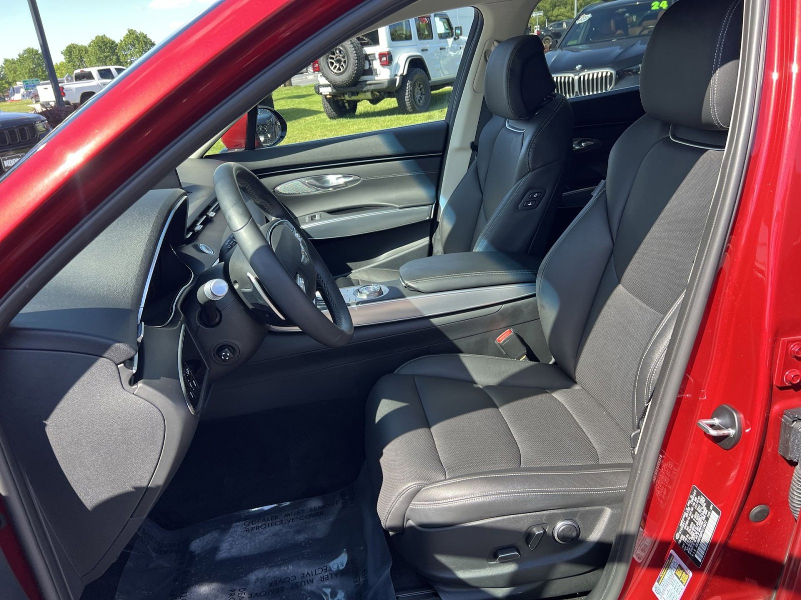 Used 2023 Genesis GV70 2.5T w/ Select Package AWD/4WD image 13