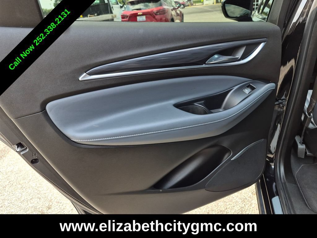 Used 2023 Buick Enclave Essence w/ Sport Touring Edition FWD image 23