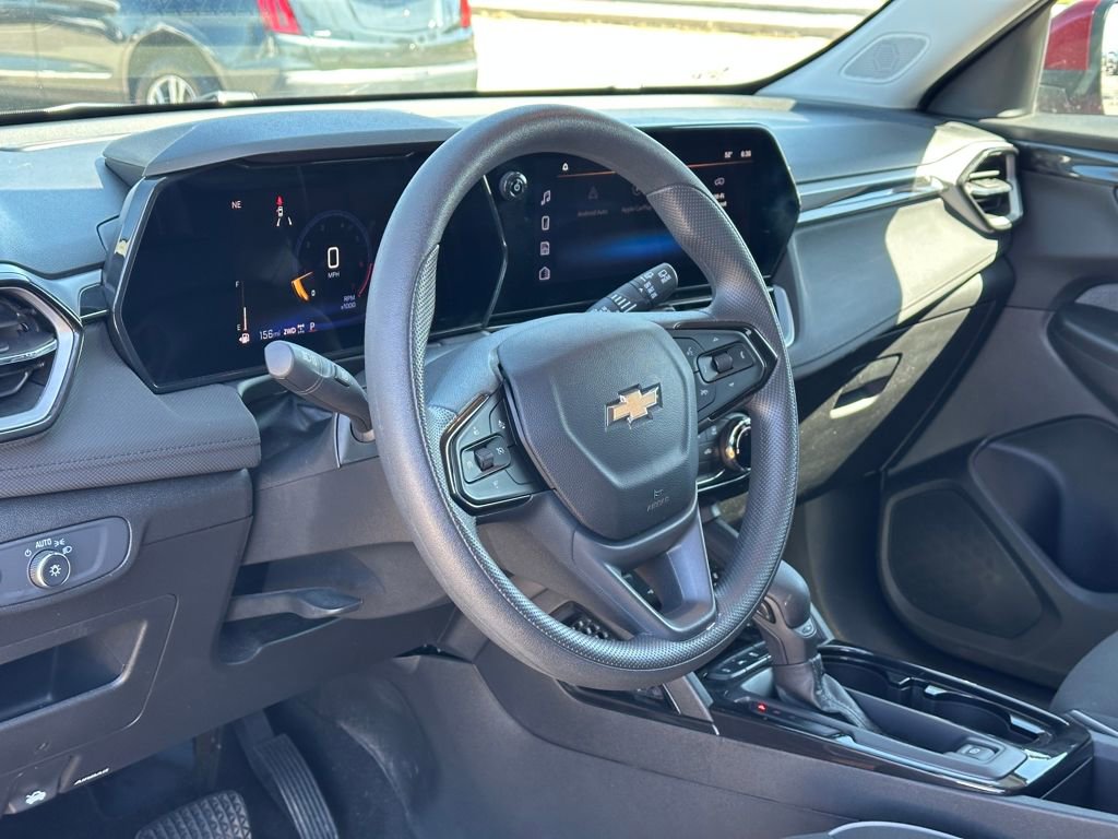 Certified 2025 Chevrolet TrailBlazer LT AWD/4WD image 18