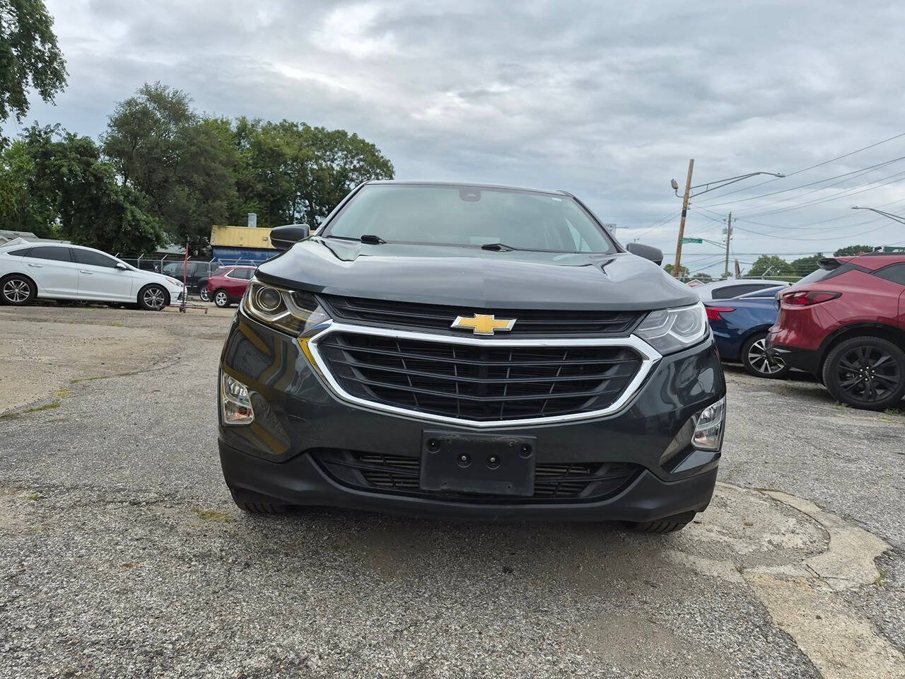 Used 2020 Chevrolet Equinox LT AWD/4WD image 2