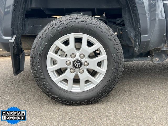 Used 2024 Toyota Tacoma SR5 image 9
