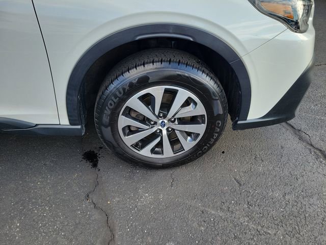 Used 2022 Subaru Outback Premium image 19
