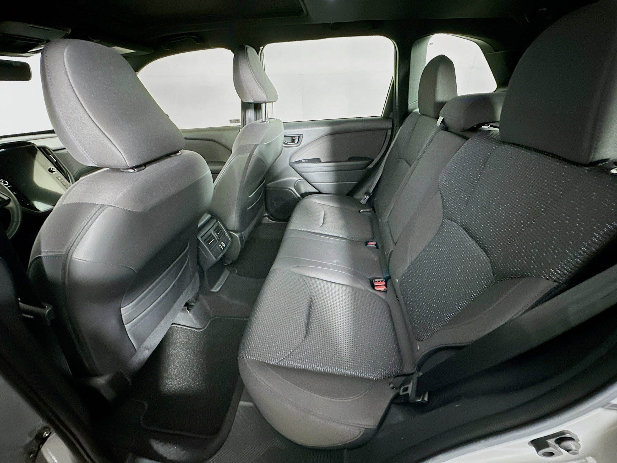 Used 2025 Subaru Forester Premium w/ Convenience Package #1 image 27