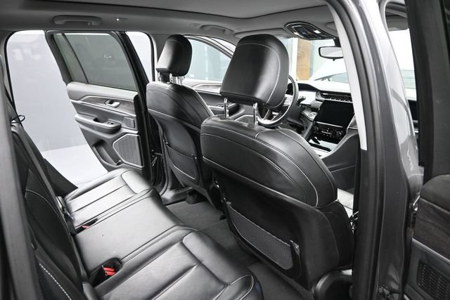 Used 2022 Jeep Grand Cherokee Limited 4xe AWD/4WD image 18