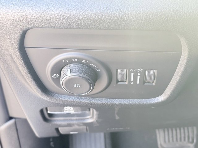 New 2026 Jeep Grand Cherokee Limited w/ Luxury Tech Group II image 47