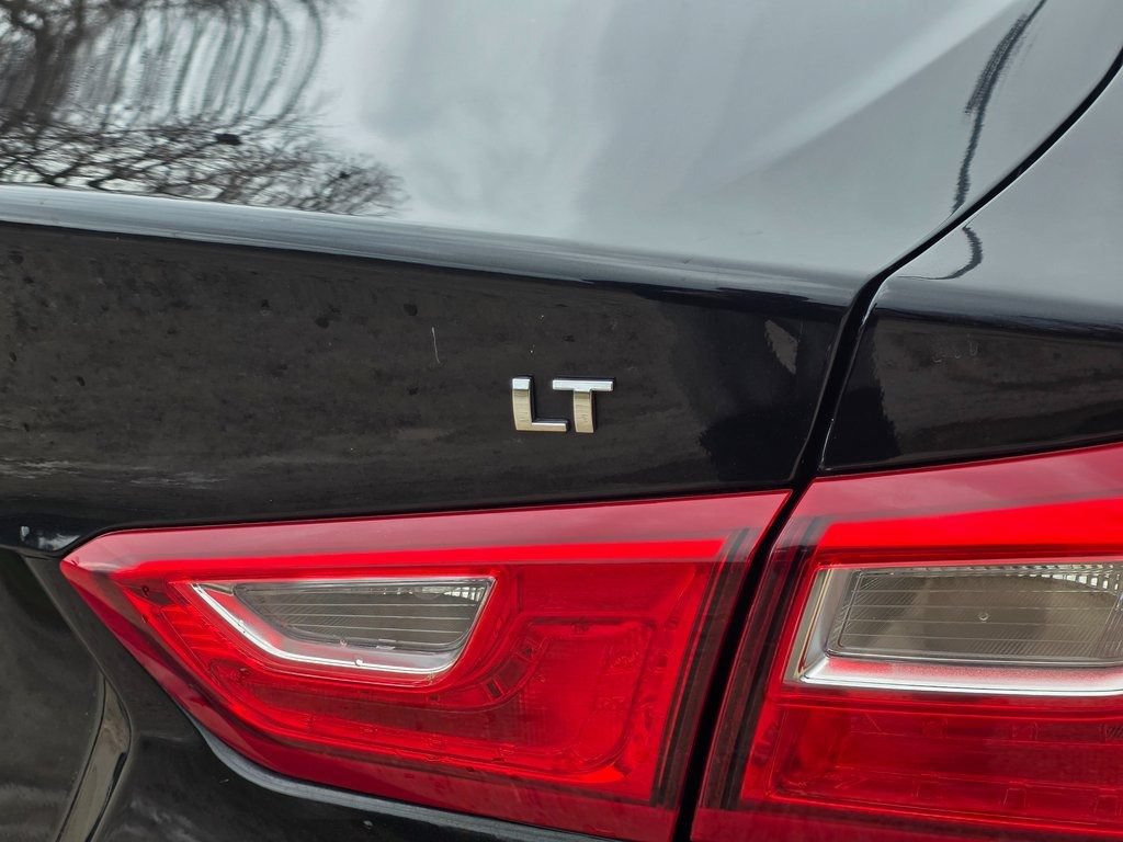 Used 2023 Chevrolet Malibu LT FWD image 26