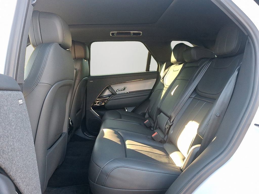 Used 2024 Land Rover Range Rover Sport Dynamic SE image 8