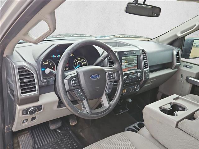 Used 2015 Ford F150 XLT w/ Equipment Group 302A Luxury RWD image 9