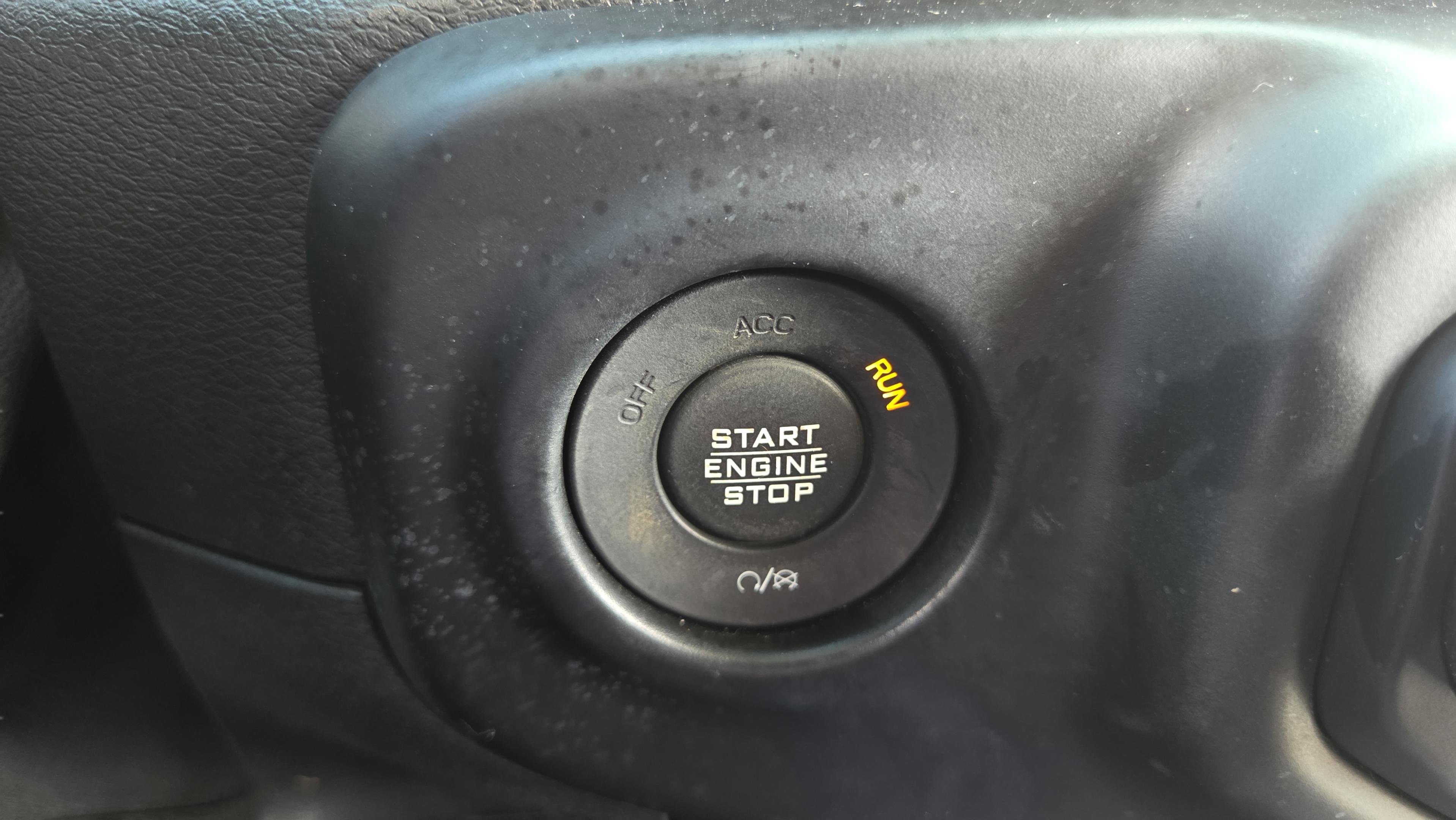 Used 2020 Jeep Wrangler Sport image 36